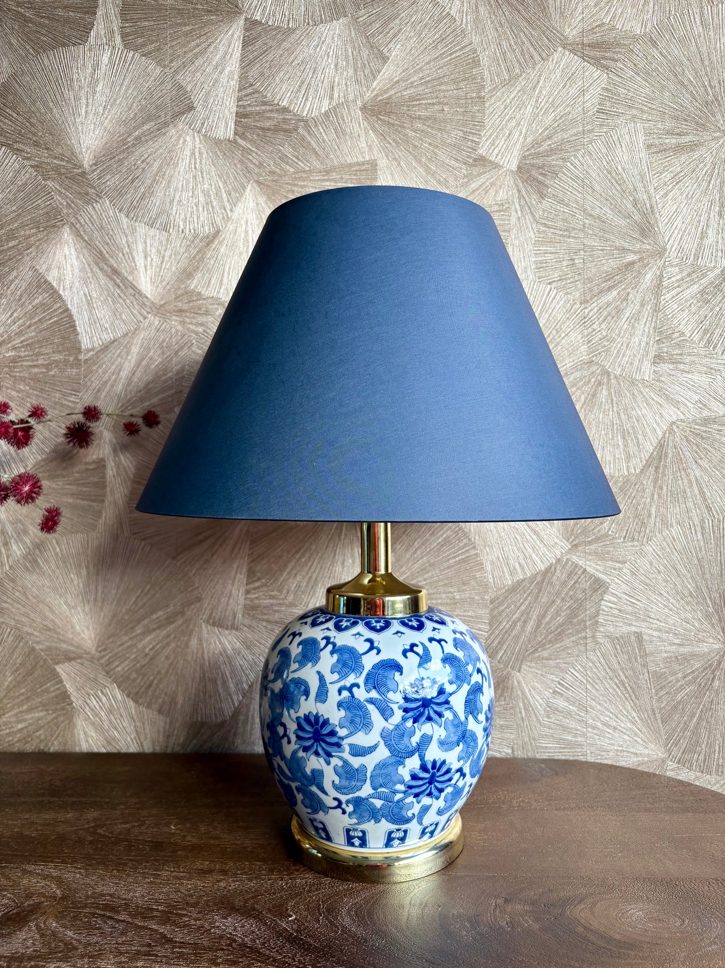 Vintage blauw porseleinen tafellamp met kap