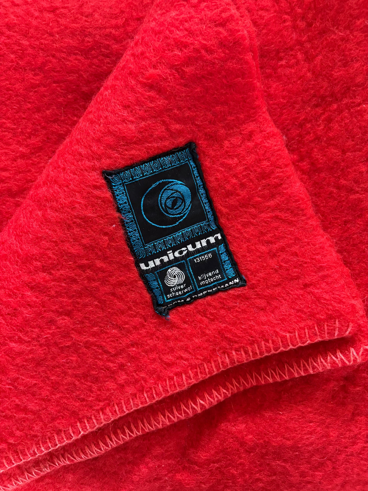 Vintage rode wollen deken | 142x220 cm