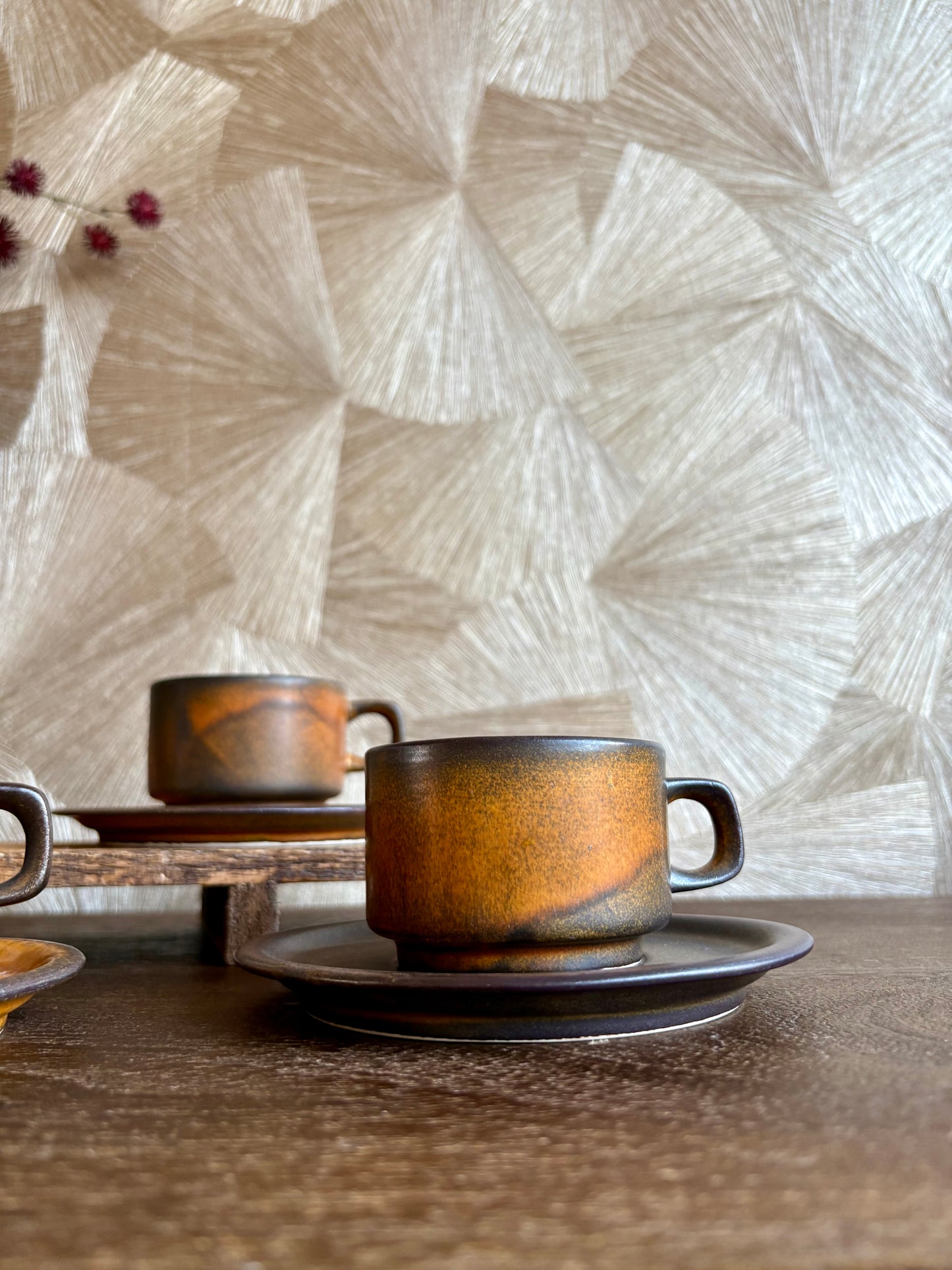 Vintage 70’s keramieken kop en schotel | set van 4