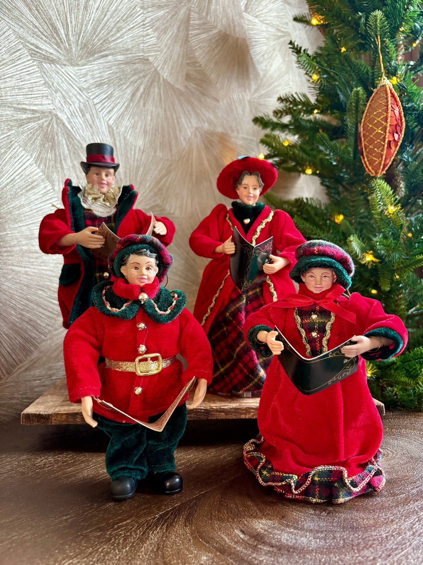 Vintage Charles Dickens kerstkoor poppen | set van 4