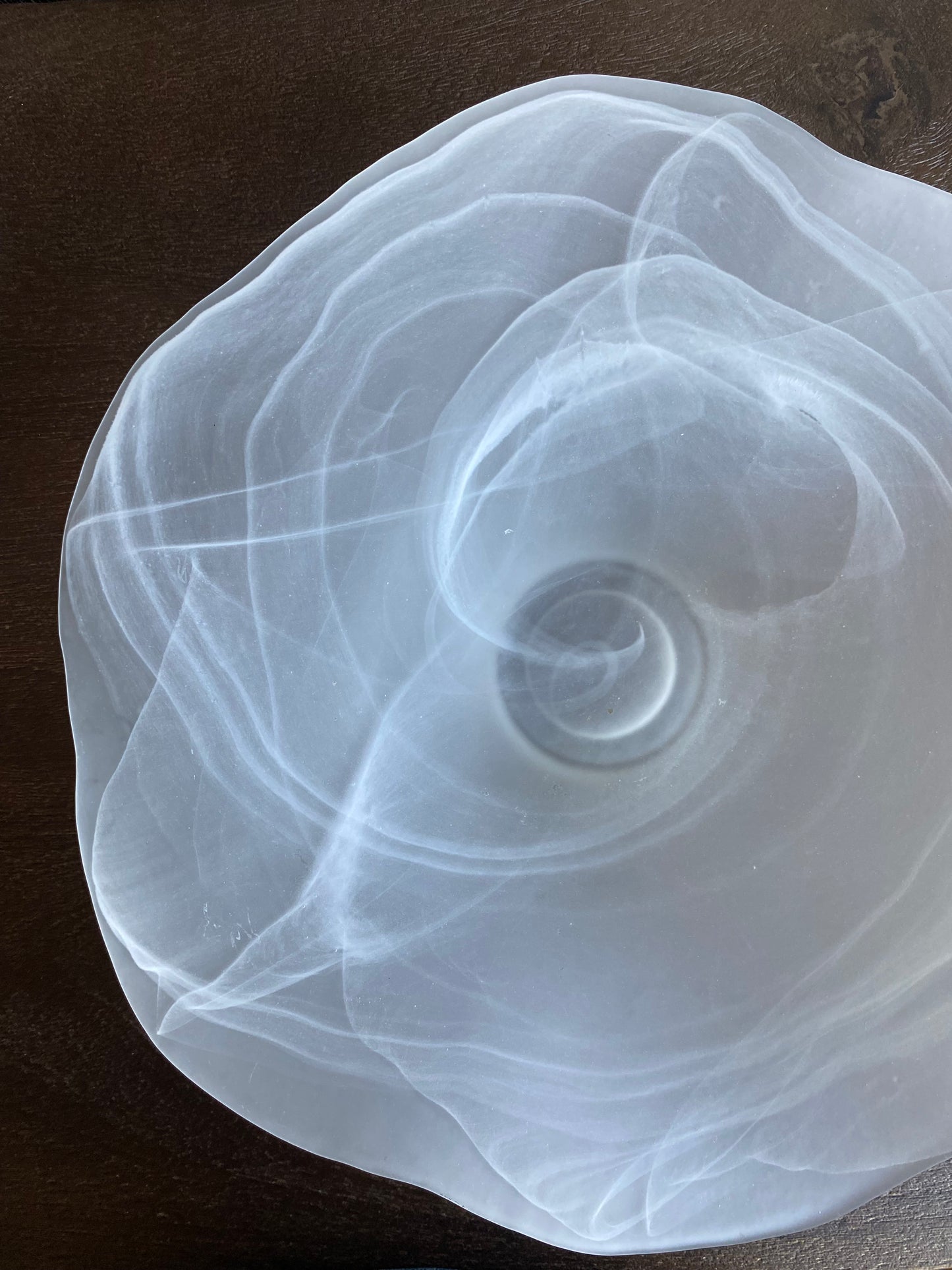 Vintage schaal van opaalglas