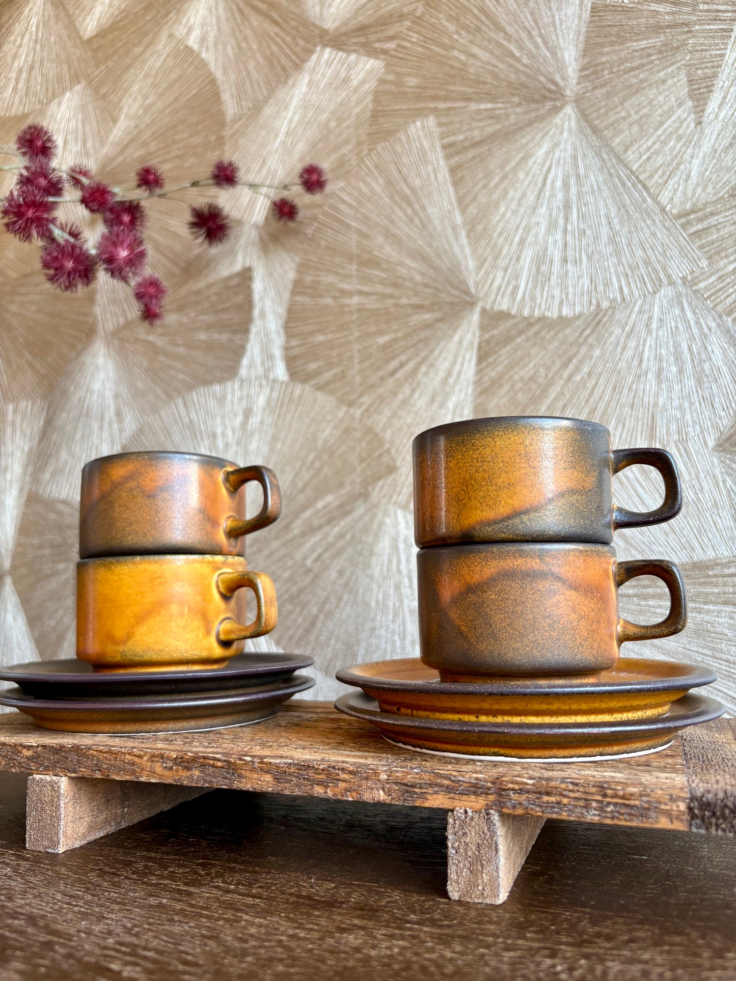 Vintage 70’s keramieken kop en schotel | set van 4