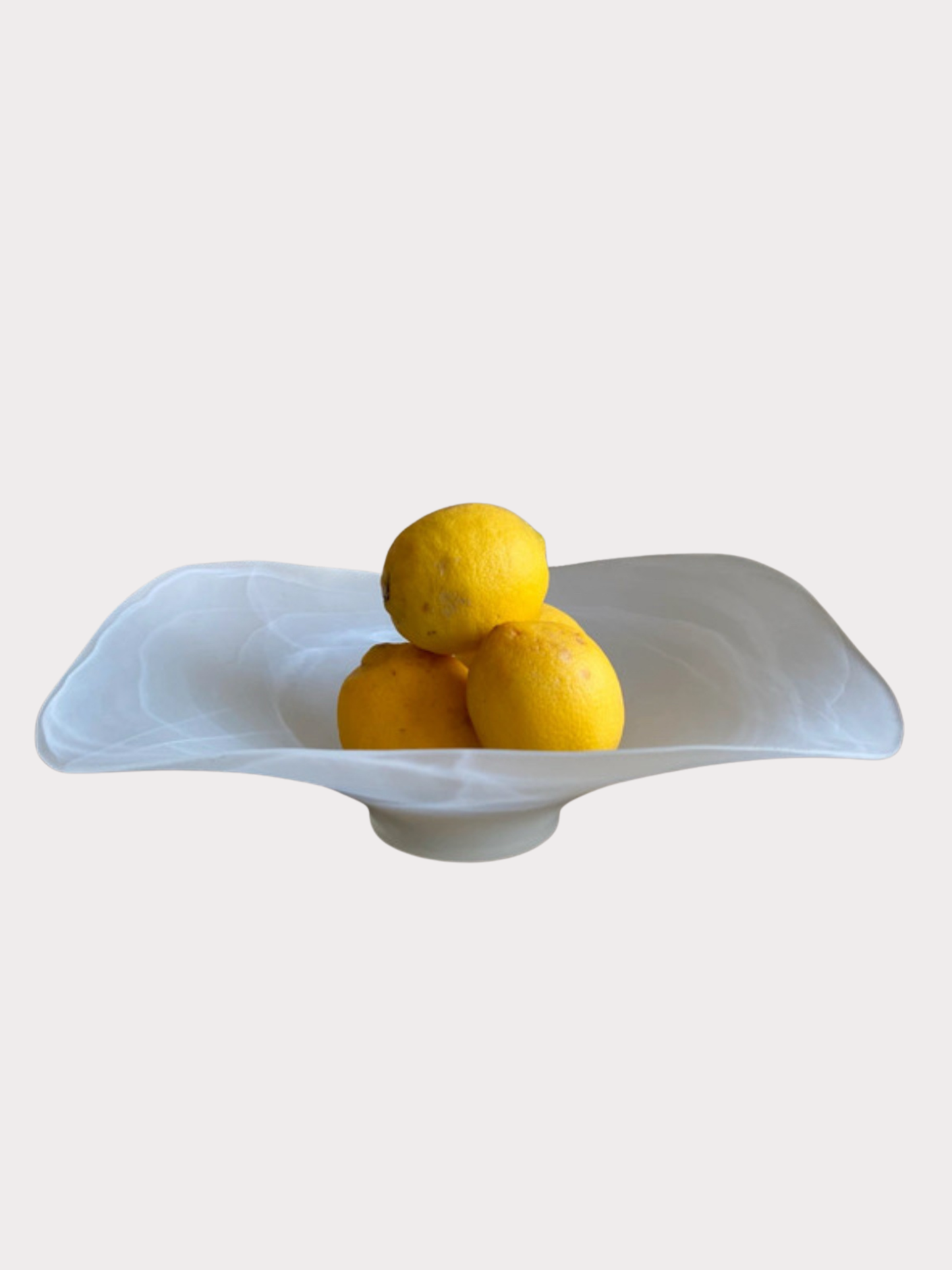 Vintage schaal van opaalglas